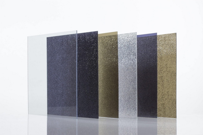 F&aacute;brica de l&aacute;minas s&oacute;lidas de policarbonato