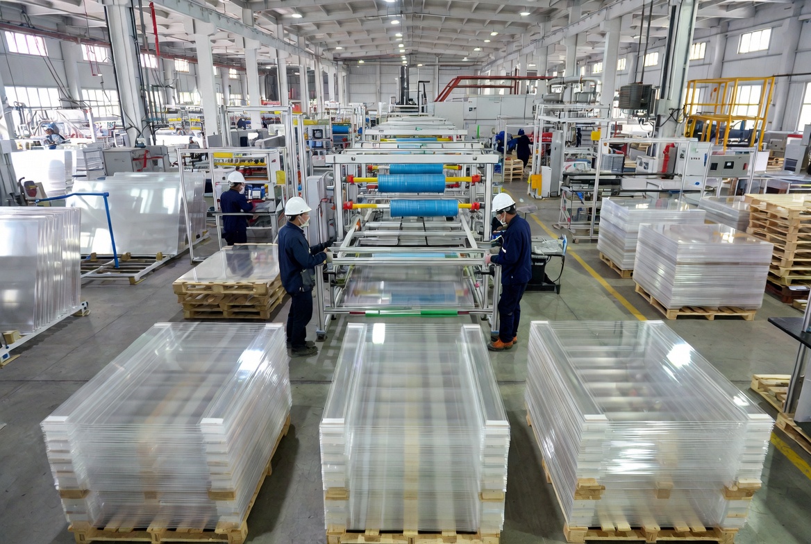 L&iacute;nea de producci&oacute;n de l&aacute;minas acr&iacute;licas OEM